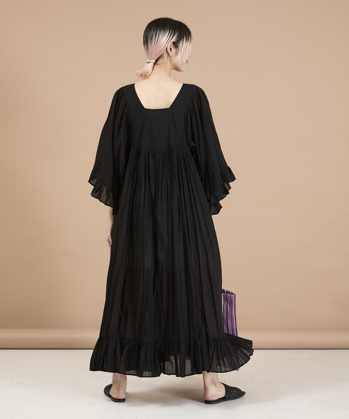 Freada(フリーダ)の「Freada/フリーダ インド スクエアネック フリルドレス(ワンピース・レディース・ブラック/レッド・ONE SIZE)」の14枚目の写真