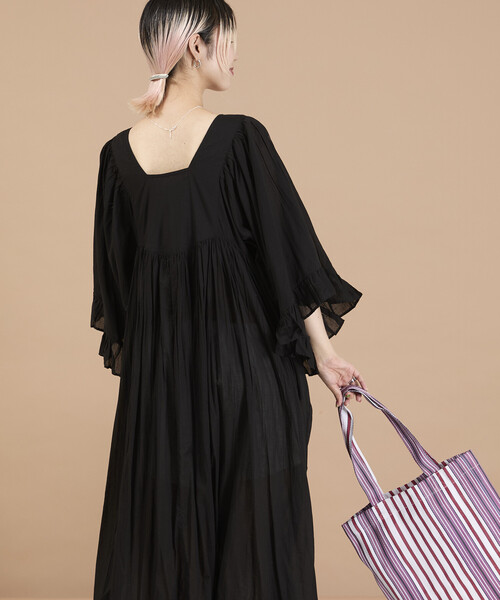Freada(フリーダ)の「Freada/フリーダ インド スクエアネック フリルドレス(ワンピース・レディース・ブラック/レッド・ONE SIZE)」の13枚目の写真