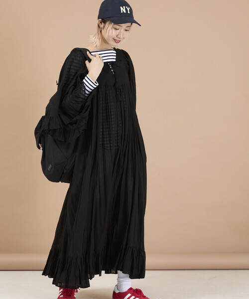 Freada(フリーダ)の「Freada/フリーダ インド スクエアネック フリルドレス(ワンピース・レディース・ブラック/レッド・ONE SIZE)」の6枚目の写真