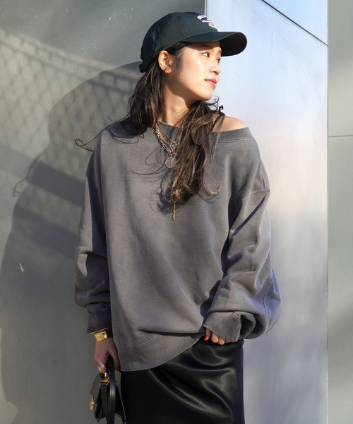 EVERYDAY I LIKE.(エヴリディアイライク)の「*ヴィンテージオフショルダープルオーバー(Tシャツ/カットソー・レディース・ベージュ/ブラック系その他・FREE)」の1枚目の写真