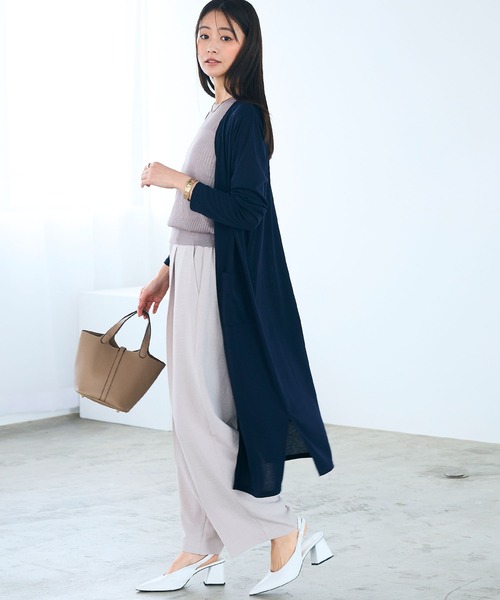 CROSS FUNCTION(クロスファンクション)の「《洗える》エブ楽 シアーVネックロングカーディガン【CROSS FUNCTION/クロスファンクション】(カーディガン/ボレロ・レディース・ブラック/オフホワイト/ネイビー/ライトグレー・M/L/LL)」の4枚目の写真