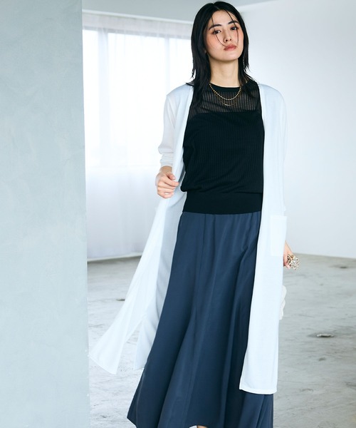 CROSS FUNCTION(クロスファンクション)の「《洗える》エブ楽 シアーVネックロングカーディガン【CROSS FUNCTION/クロスファンクション】(カーディガン/ボレロ・レディース・ブラック/オフホワイト/ネイビー/ライトグレー・M/L/LL)」の2枚目の写真