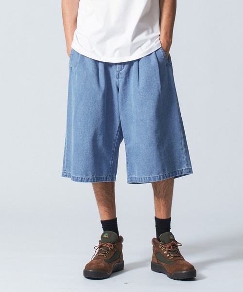 SILAS(サイラス)の「SHORT BAGGY DENIM PANTS(デニムパンツ・メンズ・ライトブルー/インディゴブルー・M/L)」の2枚目の写真