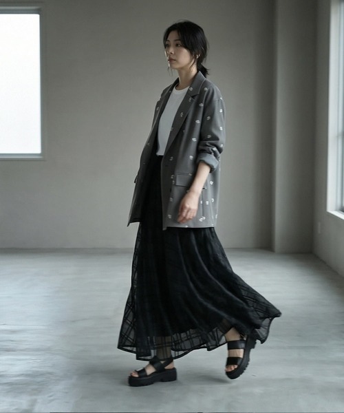 STYLE DELI(スタイルデリ)の「【BLK001】花柄刺繍ツイルテーラードジャケット(テーラードジャケット・レディース・グリーン/グレー/ブラック・FREE)」の8枚目の写真