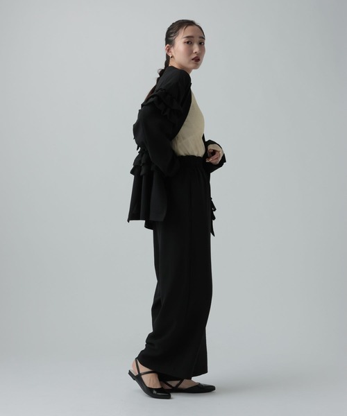 LEPSIM（レプシィム）の「シアープリーツデザインプルオーバー　639389（Tシャツ/カットソー・レディース・イエロー/ブルー/グレー/アイボリー・FREE）」の9枚目の写真