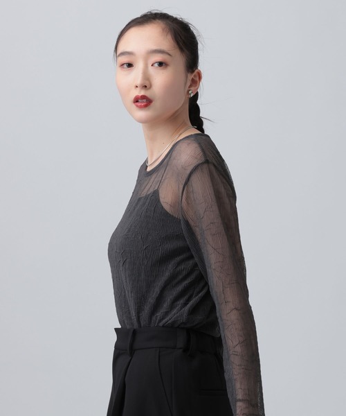 LEPSIM（レプシィム）の「シアープリーツデザインプルオーバー　639389（Tシャツ/カットソー・レディース・イエロー/ブルー/グレー/アイボリー・FREE）」の12枚目の写真