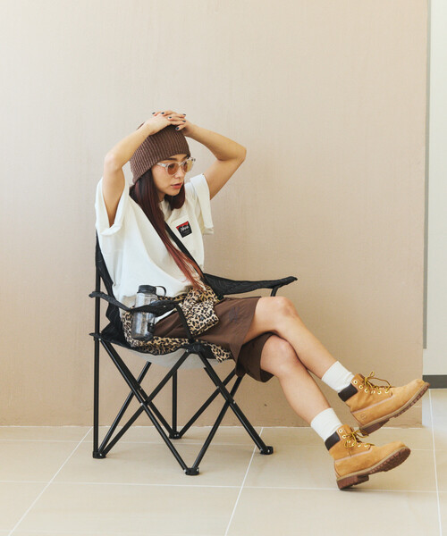 NANGA(ナンガ)の「NANGA × FREAK'S STORE/ナンガ × フリークスストア 別注 RESORT CHAIR リゾート チェア(アウトドアグッズ・メンズ・ブラック・ONESIZE)」の17枚目の写真