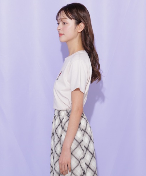 JILL by JILL STUART（ジルバイジルスチュアート）の「＜BEARシリーズ＞刺繍Tシャツオーガニックコットン（Tシャツ/カットソー・レディース・ネイビー/ピンク/グリーン/ホワイト・FREE）」の17枚目の写真