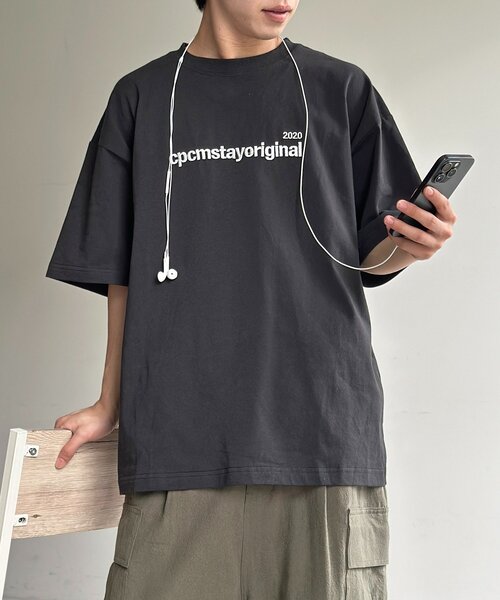 CPCM(シーピーシーエム)の「CPCMオリジナルロゴT(Tシャツ/カットソー・メンズ・ネイビー/ホワイト/レッド/ブラック/カーキ・X-LARGE/SMALL/MEDIUM/LARGE)」の2枚目の写真