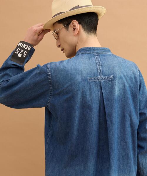 40ｃｔ＆525（フォーティーカラッツアンドゴーニーゴ）の「バンドカラーデニムシャツ（シャツ/ブラウス・メンズ・ネイビー/ブルー・02/03）」の5枚目の写真