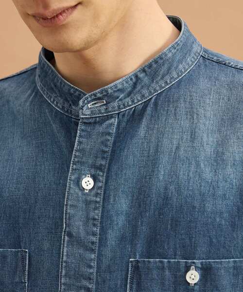 40ｃｔ＆525（フォーティーカラッツアンドゴーニーゴ）の「バンドカラーデニムシャツ（シャツ/ブラウス・メンズ・ネイビー/ブルー・02/03）」の19枚目の写真