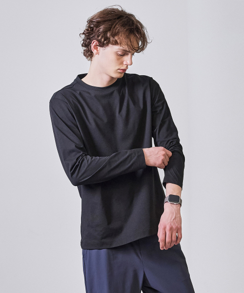BASIC HOUSE（ベーシックハウス）の「通気性ソロナレギュラーフィットラウンドネック無地長袖Tシャツブラック（Tシャツ/カットソー・メンズ・ブラック・100/105/110/115/95）」の3枚目の写真