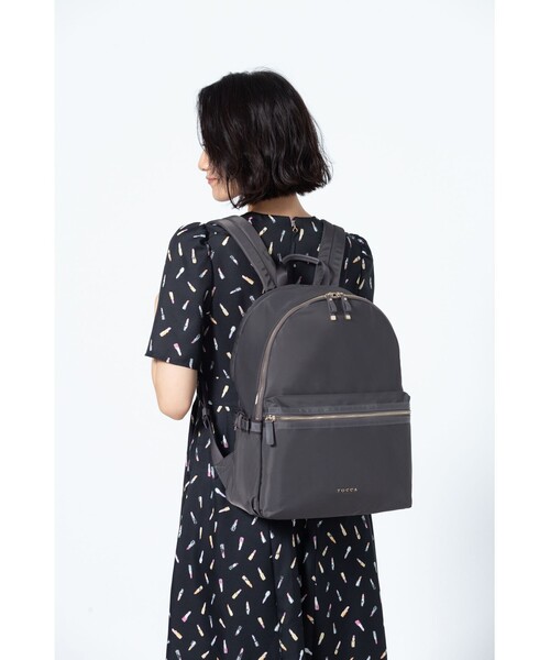 TOCCA(トッカ)の「OUVRIR BACKPACK バックパック(バックパック/リュック・レディース・ライトグレー系/ネイビー系/ブラック系・F)」の7枚目の写真
