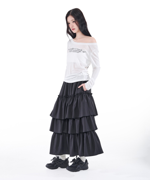 ALKI ALKA(アルキアルカ)の「Tiered Maxi Skirt (Black)(スカート・レディース・ブラック・FREE)」の3枚目の写真