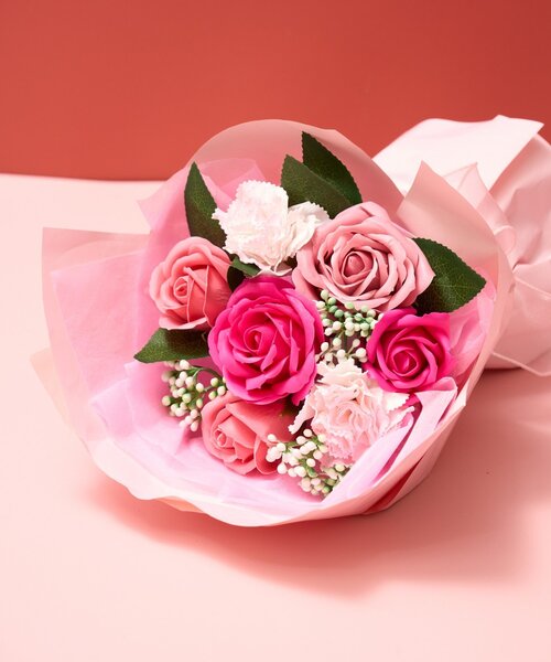 BIRTHDAY BAR(バースデイバー)の「≪ギフトにオススメ!≫Soap Flower Bouquet Medium Large ソープフラワーブーケ(インテリア雑貨・レディース・レッド/ピンク・0)」の1枚目の写真