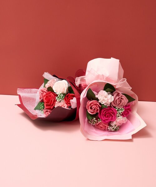 BIRTHDAY BAR(バースデイバー)の「≪ギフトにオススメ!≫Soap Flower Bouquet Medium Large ソープフラワーブーケ(インテリア雑貨・レディース・レッド/ピンク・0)」の3枚目の写真