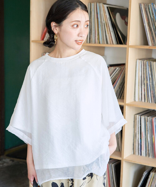 FREAK'S STORE(フリークスストア)の「限定展開 オーガンジー × カットソー 重ね ラグラン 半袖 Tシャツ(Tシャツ/カットソー・レディース・ブラック/オフホワイト/ブルー/ナチュラル/ベージュ/ピンク系その他・フリ-)」の2枚目の写真