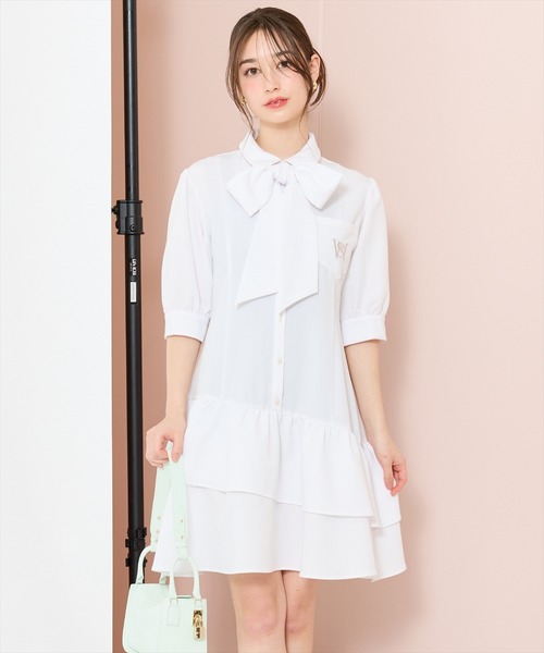 WILLSELECTION(ウィルセレクション)の「ティアードフリルリボンタイシャツワンピース(ワンピース・レディース・ライトグレー/ブルー系その他/オフホワイト・FREE)」の1枚目の写真