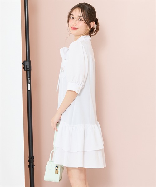 WILLSELECTION(ウィルセレクション)の「ティアードフリルリボンタイシャツワンピース(ワンピース・レディース・ライトグレー/ブルー系その他/オフホワイト・FREE)」の7枚目の写真