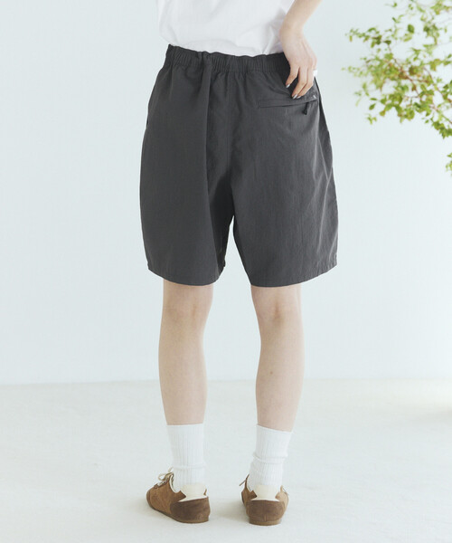 Firsthand（ファーストハンド）の「MA Firsthand/マ ファーストハンド ベーシック ロゴ ナイロン バギーショーツ / BASIC LOGO SHORTS（その他パンツ・レディース・チャコールグレー/ブラック・MEDIUM/SMALL/LARGE）」の21枚目の写真