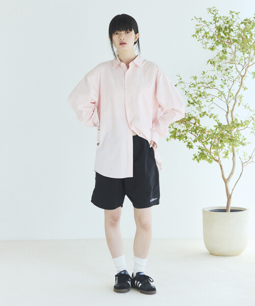 Firsthand（ファーストハンド）の「MA Firsthand/マ ファーストハンド ベーシック ロゴ ナイロン バギーショーツ / BASIC LOGO SHORTS（その他パンツ・レディース・チャコールグレー/ブラック・MEDIUM/SMALL/LARGE）」の7枚目の写真