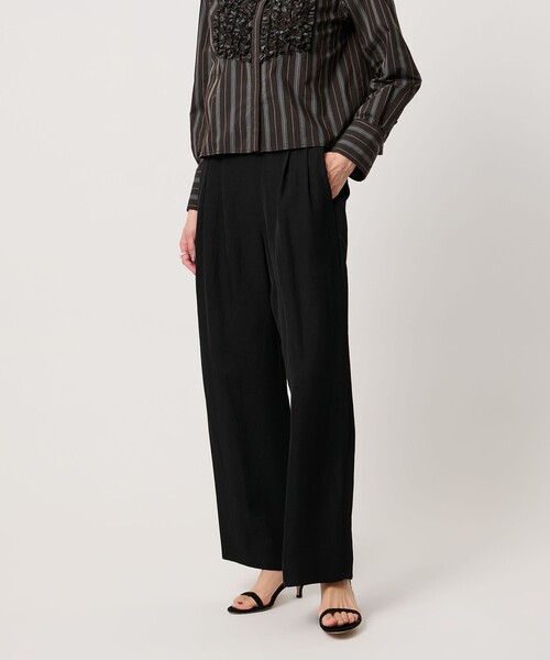 UNITED ARROWS（ユナイテッドアローズ）の「タック イージーパンツ ‐ウォッシャブル‐（スラックス・レディース・ネイビー/ブラック・38/36）」の11枚目の写真