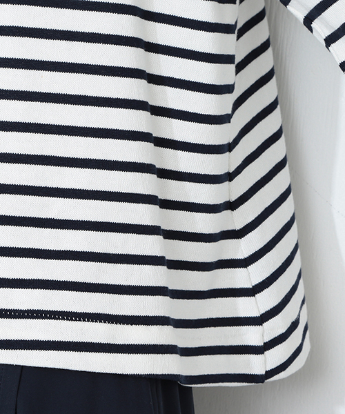 CAROLINA GLASER(カロリナ グレイサー)の「CAROLINA GLASER / ハイネックボーダー(Tシャツ/カットソー・レディース・グレー/ネイビー・ONE SIZE)」の4枚目の写真