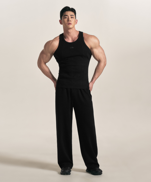 BORN TO WIN（ボーントゥウィン）の「B PENDANT CUT LINE SLEEVELESS [BLACK]（Tシャツ/カットソー・メンズ・その他・1/2/3/4）」の3枚目の写真