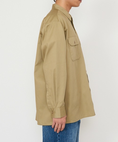 Dickies（ディッキーズ）の「Dickies/ディッキーズ ワークシャツ 長袖 "574"（シャツ/ブラウス・メンズ・ネイビー/ベージュ/ブラック/チャコールグレー・X-LARGE/MEDIUM/LARGE）」の10枚目の写真