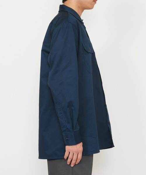 Dickies（ディッキーズ）の「Dickies/ディッキーズ ワークシャツ 長袖 "574"（シャツ/ブラウス・メンズ・ネイビー/ベージュ/ブラック/チャコールグレー・X-LARGE/MEDIUM/LARGE）」の19枚目の写真