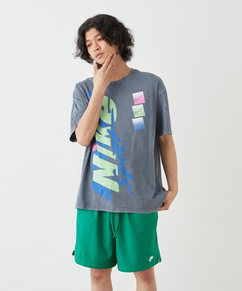 NIKE(ナイキ)の「ナイキ スポーツウェア マックス90 Tシャツ / Nike Sportswear Max90 T-Shirt HV9806-060 Anthracite(Tシャツ/カットソー・メンズ・スミクロ・L/M/S/XL/2XL)」の2枚目の写真