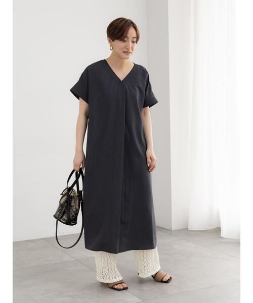 Te chichi（テチチ）の「麻調サックワンピース（ワンピース・レディース・ブラック/ブラウン/レッド/ブルー・F）」の11枚目の写真