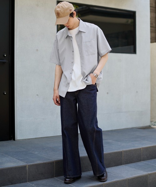 WEGO(ウィゴー)の「WEGO/【26年春夏新作】クロップドSSサッカーストライプシャツ(シャツ/ブラウス・メンズ・ブラック/サックスブルー/ピンク・MEDIUM/LARGE)」の4枚目の写真