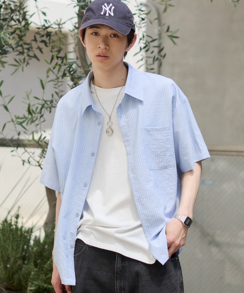 WEGO(ウィゴー)の「WEGO/【26年春夏新作】クロップドSSサッカーストライプシャツ(シャツ/ブラウス・メンズ・ブラック/サックスブルー/ピンク・MEDIUM/LARGE)」の18枚目の写真