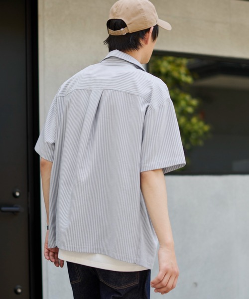 WEGO(ウィゴー)の「WEGO/【26年春夏新作】クロップドSSサッカーストライプシャツ(シャツ/ブラウス・メンズ・ブラック/サックスブルー/ピンク・MEDIUM/LARGE)」の13枚目の写真