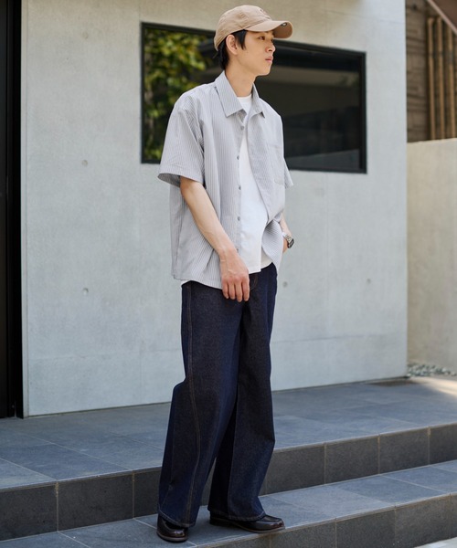 WEGO(ウィゴー)の「WEGO/【26年春夏新作】クロップドSSサッカーストライプシャツ(シャツ/ブラウス・メンズ・ブラック/サックスブルー/ピンク・MEDIUM/LARGE)」の16枚目の写真