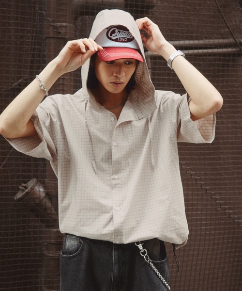 RAGEBLUE(レイジブルー)の「Draw Strings Hood Check Shirt/ドロスト付きフードチェックシャツ(シャツ/ブラウス・メンズ・ブラック/ベージュ・FREE)」の2枚目の写真