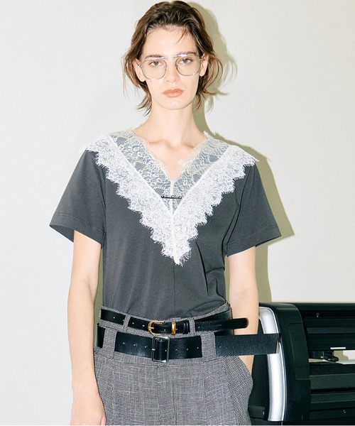 PRANK PROJECT(プランクプロジェクト)の「【Pre-Order】VネックレースTシャツ / V-Neck Lace T-Shirt(Tシャツ/カットソー・レディース・グレー/チャコールグレー/アイボリー・FREE)」の21枚目の写真