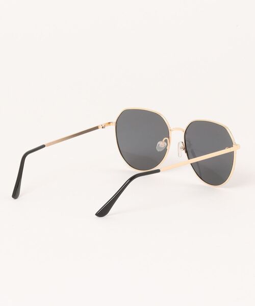 LUGG NAGG（ラグナグ）の「【LUGG NAGG/ラグナグ】小顔効果 ワイドサングラス（サングラス・レディース・ピンク/ブラック/ブルー・FREE）」の5枚目の写真