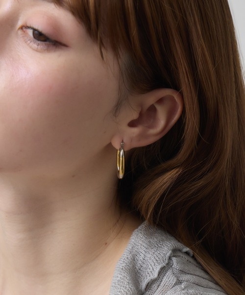 Siel(シエル)の「バイカラーメタルピアス(ピアス(両耳用)・レディース・シルバー系その他/シルバー系その他2・FREE)」の3枚目の写真