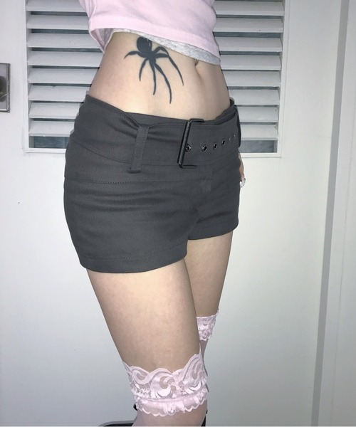 THEAIRTOWN(ジエアタウン)の「micro belt cotton shorts(その他パンツ・レディース・ブラック/ダークグレー・FREE)」の15枚目の写真