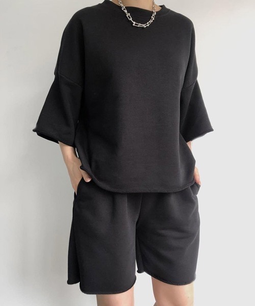 Ressaca(レサーカ)の「オーバーサイズTシャツ&ショートパンツ セットアップ(Tシャツ/カットソー・レディース・ブラック/ホワイト/グレー/チャコール/アイボリー/ベージュ・FREE)」の4枚目の写真