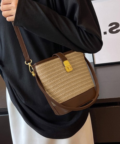 ONEP STAR(ワンピスター)の「2wayカゴ風ショルダーバッグ(ショルダーバッグ・レディース・オフホワイト/ブラウン/カーキ・FREE)」の16枚目の写真