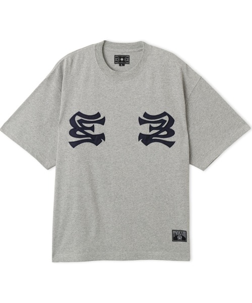TOKYO 23(トウキョウニジュウサン)の「TOKYO23 Sleeve Line Patch Logo T-shirt / トウキョウ23 スリーブ ライン パッチ ロゴ T-シャツ(Tシャツ/カットソー・メンズ・ホワイト/グレー/ブラック・S/M/L/XL/XXL)」の3枚目の写真