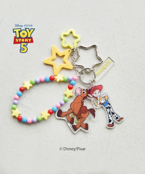 archives(アルシーヴ)の「【TOY STORY】ジェシー&ブルズアイ/ジャラジャラチャーム(チャーム・レディース・レッド・FREE)」の1枚目の写真