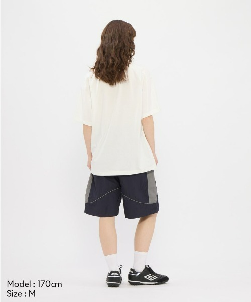 UMBRO(アンブロ)の「umbro/アンブロ 【EC別注】オーバーサイズワンポイントロゴTシャツ(Tシャツ/カットソー・メンズ・ホワイト/ブラック/ネイビー・S/L/O/M)」の10枚目の写真