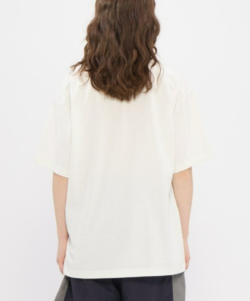 UMBRO(アンブロ)の「umbro/アンブロ 【EC別注】オーバーサイズワンポイントロゴTシャツ(Tシャツ/カットソー・メンズ・ホワイト/ブラック/ネイビー・S/L/O/M)」の8枚目の写真