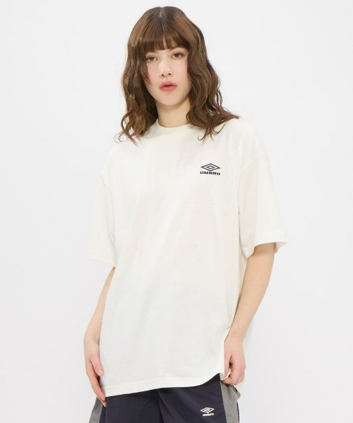 UMBRO(アンブロ)の「umbro/アンブロ 【EC別注】オーバーサイズワンポイントロゴTシャツ(Tシャツ/カットソー・メンズ・ホワイト/ブラック/ネイビー・S/L/O/M)」の7枚目の写真