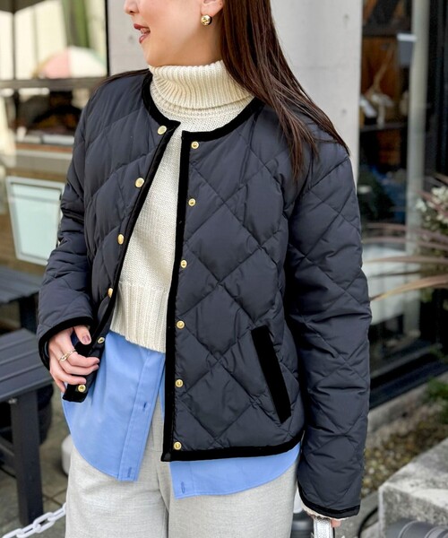 NOLLEY’S(ノーリーズ)の「【TAION×LIMONTA】別注ベロアパイピングショートダウン(ダウンジャケット/コート・レディース・ネイビー/カーキ/ブラック・FREE)」の1枚目の写真