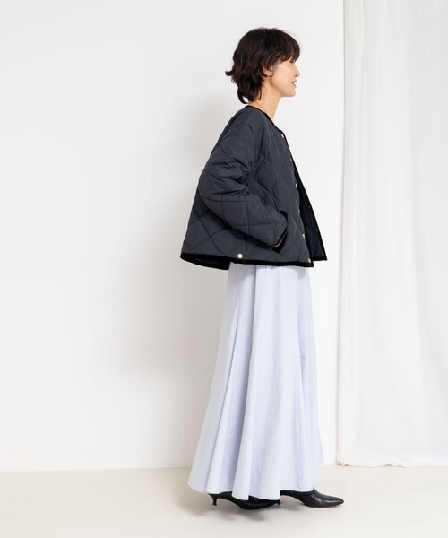 NOLLEY’S(ノーリーズ)の「【TAION×LIMONTA】別注ベロアパイピングショートダウン(ダウンジャケット/コート・レディース・ネイビー/カーキ/ブラック・FREE)」の16枚目の写真